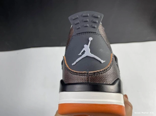 4 (W) CW7183-100 Retro Air Jordan Starfish 0711